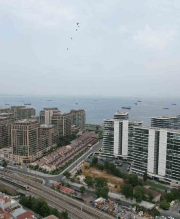 turkiye-zengin-araplari-beklerken-zengin-turkler-dubaiye-gitti-5fCWuWls.jpg