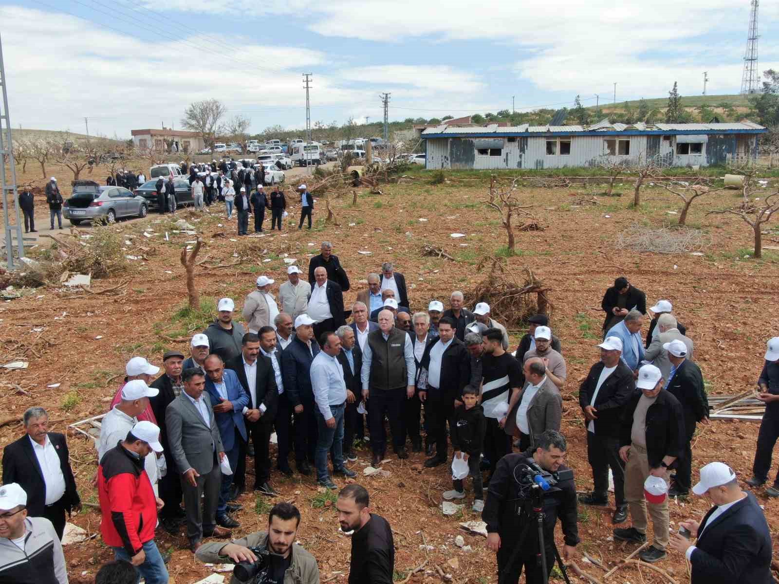 turkiye ziraat odalari birligi genel baskani bayraktardan zarar goren ciftcilere ziyaret 1 LCyYkMFA