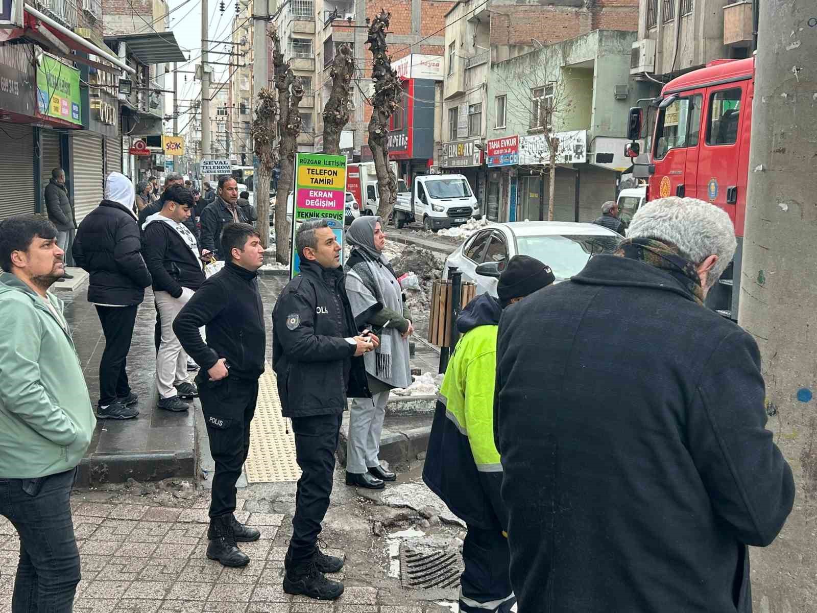 turkiyede bir ilkti diyarbakirdaki guvercin otelinde cikan yanginda 100den fazla kus telef oldu 0 eSrr2iG4