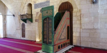 turkiyede-sadece-4-camide-rayli-minber-var-SrKzanz4.jpg