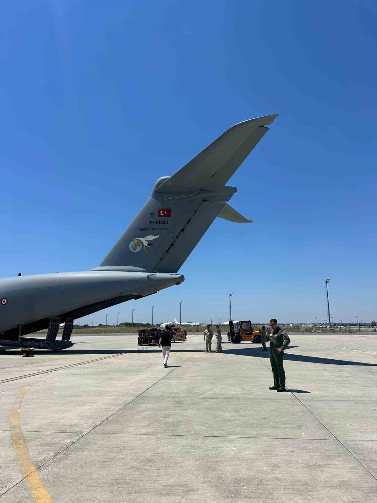 turkiyeden venezuelaya yardim eli 2 askeri nakliye ucagi bolgeye hareket etti 9 kZHywN2t