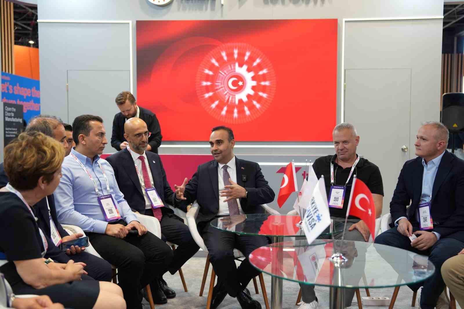 "Türkiye’nin 26 Teknoloji Girişimi" Fransa’da görücüye çıktı 6 turkiyenin 26 teknoloji girisimi fransada gorucuye cikti 2 TFbMhBXl