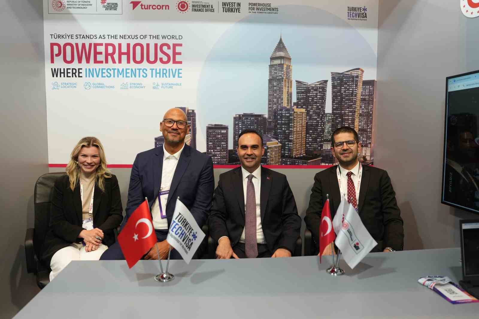 "Türkiye’nin 26 Teknoloji Girişimi" Fransa’da görücüye çıktı 8 turkiyenin 26 teknoloji girisimi fransada gorucuye cikti 4 LbiOIfXY