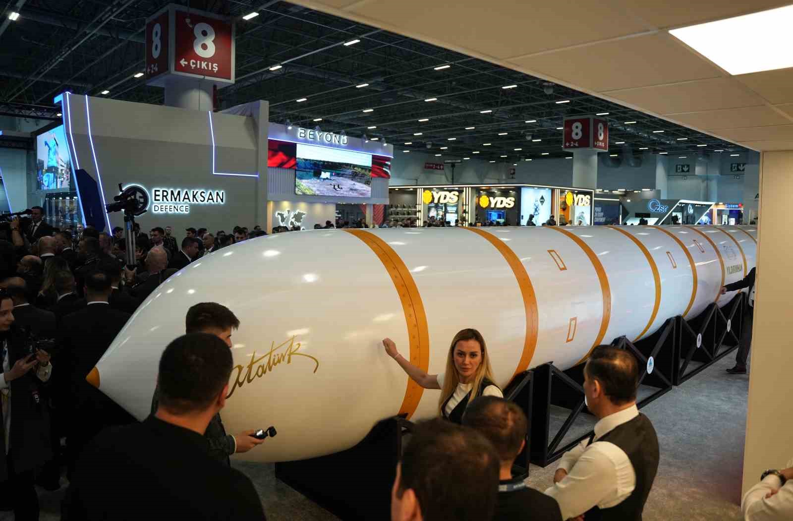 turkiyenin bugune kadar urettigi en buyuk fuzesi yildirimhan ilk kez sergilendi 2 SjMwCPVG