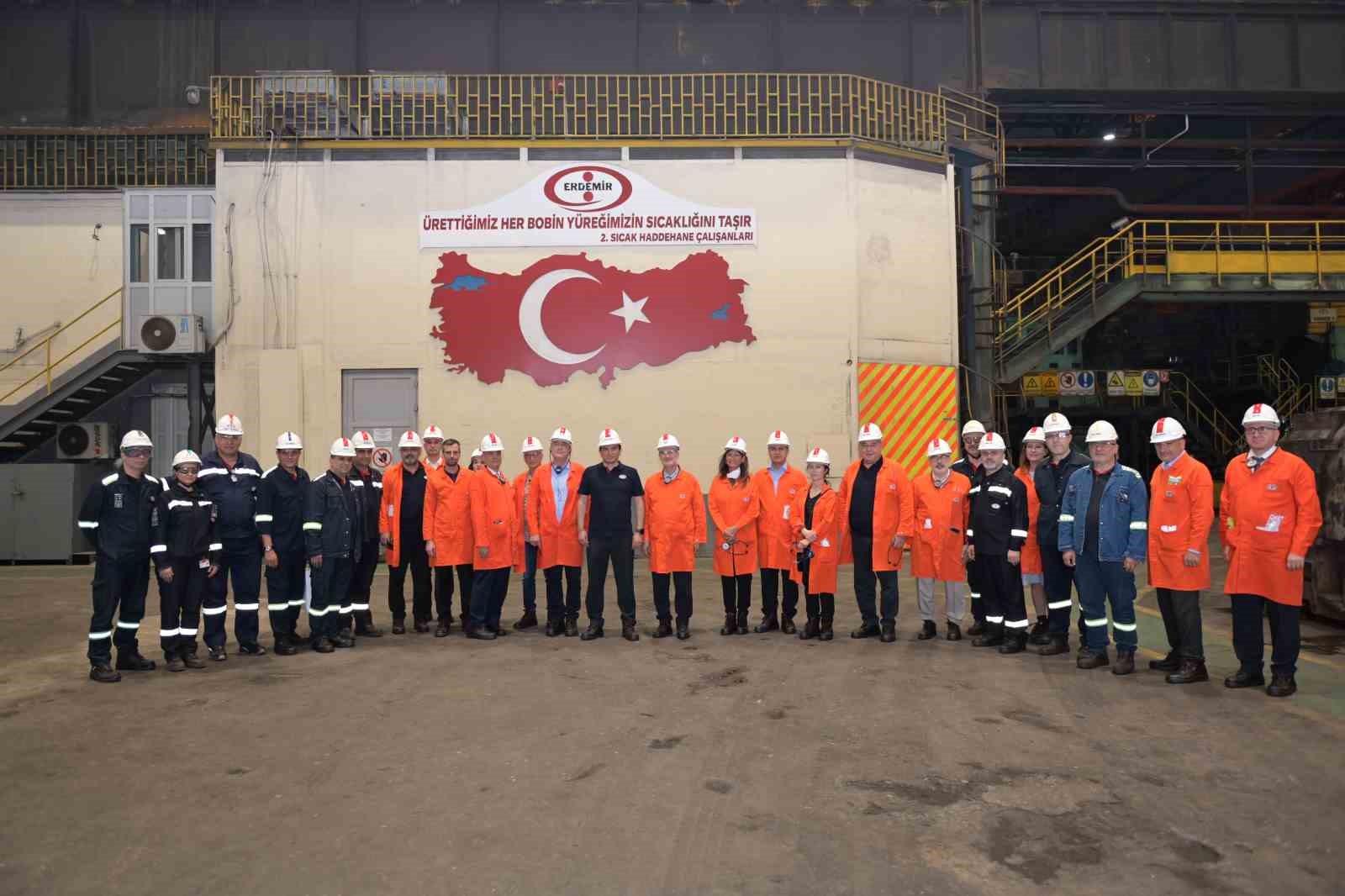 turkiyenin celigi erdemir 61 yasinda 2 R3C3bMDg