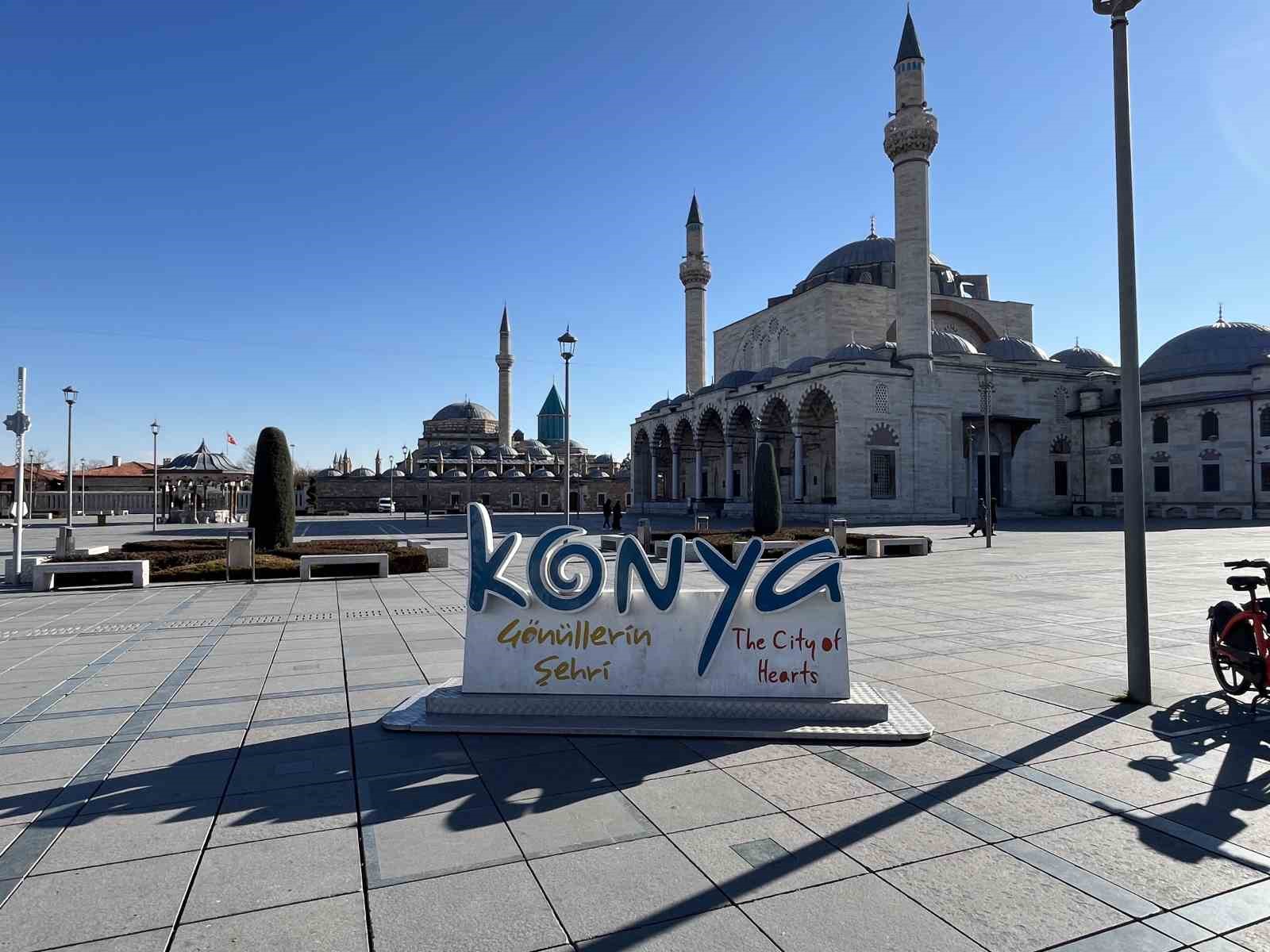 turkiyenin dort bir yaninda kar konyada gunes var 3