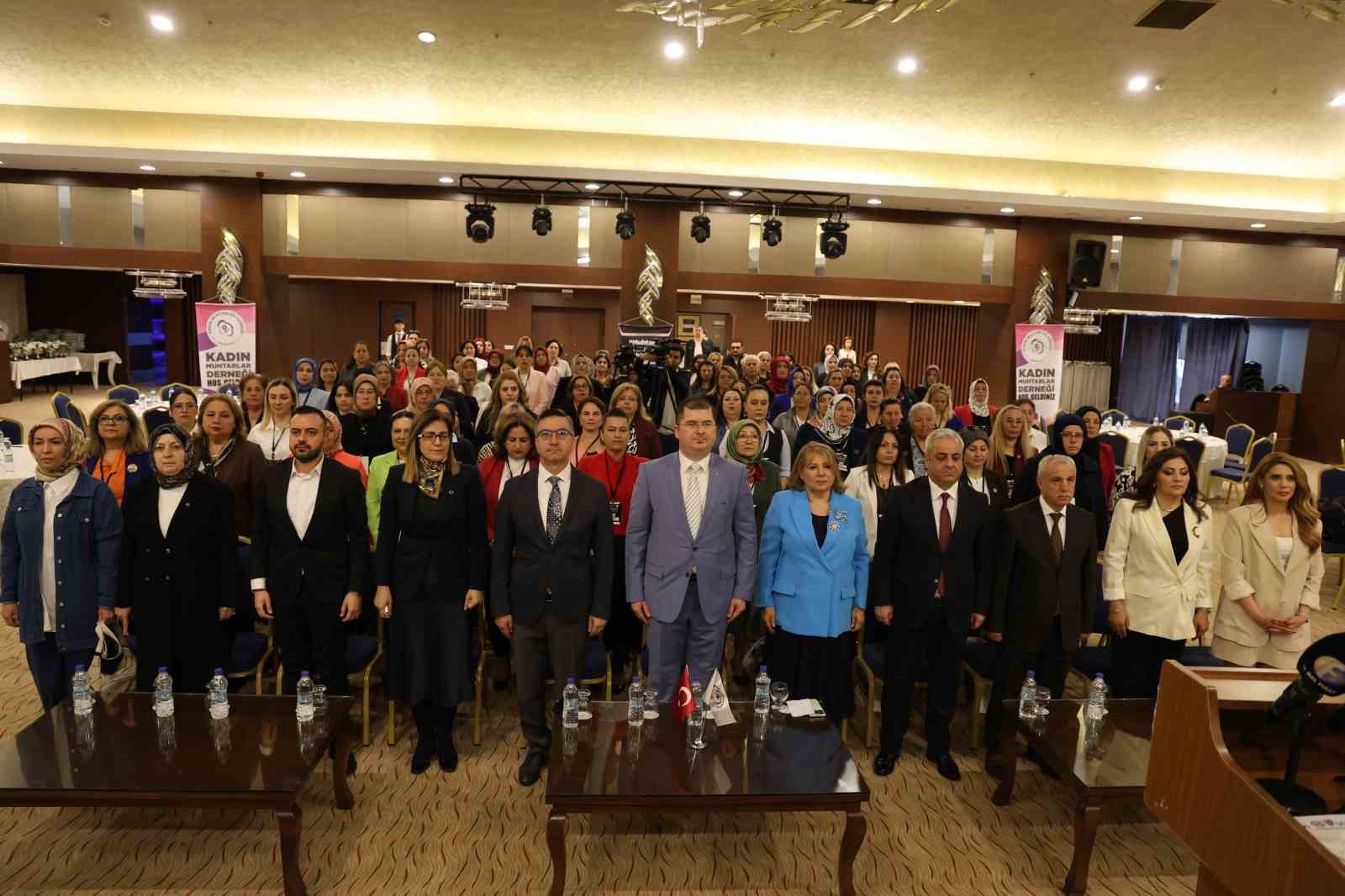 turkiyenin dort bir yanindan 120 kadin muhtar elazigda bulustu 4 ezCwNHDp