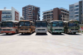 turkiyenin-dort-bir-yanindan-gelen-klasik-otobusler-eskisehirde-bulustu-xjSvjY4b.jpg