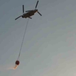 turkiyenin-en-buyuk-yangin-sondurme-helikopteri-sahaya-indi-VZYT987D.jpg