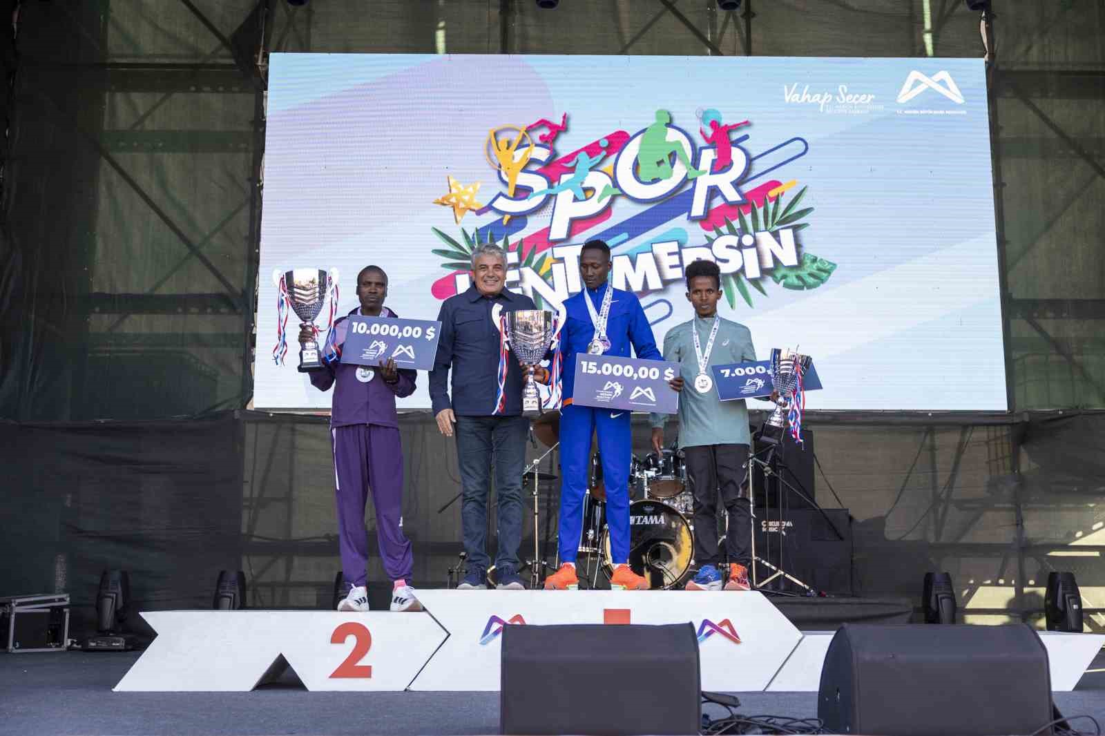 turkiyenin en hizli maratonu yine mersinde kosuldu 9 F1JvRwaT