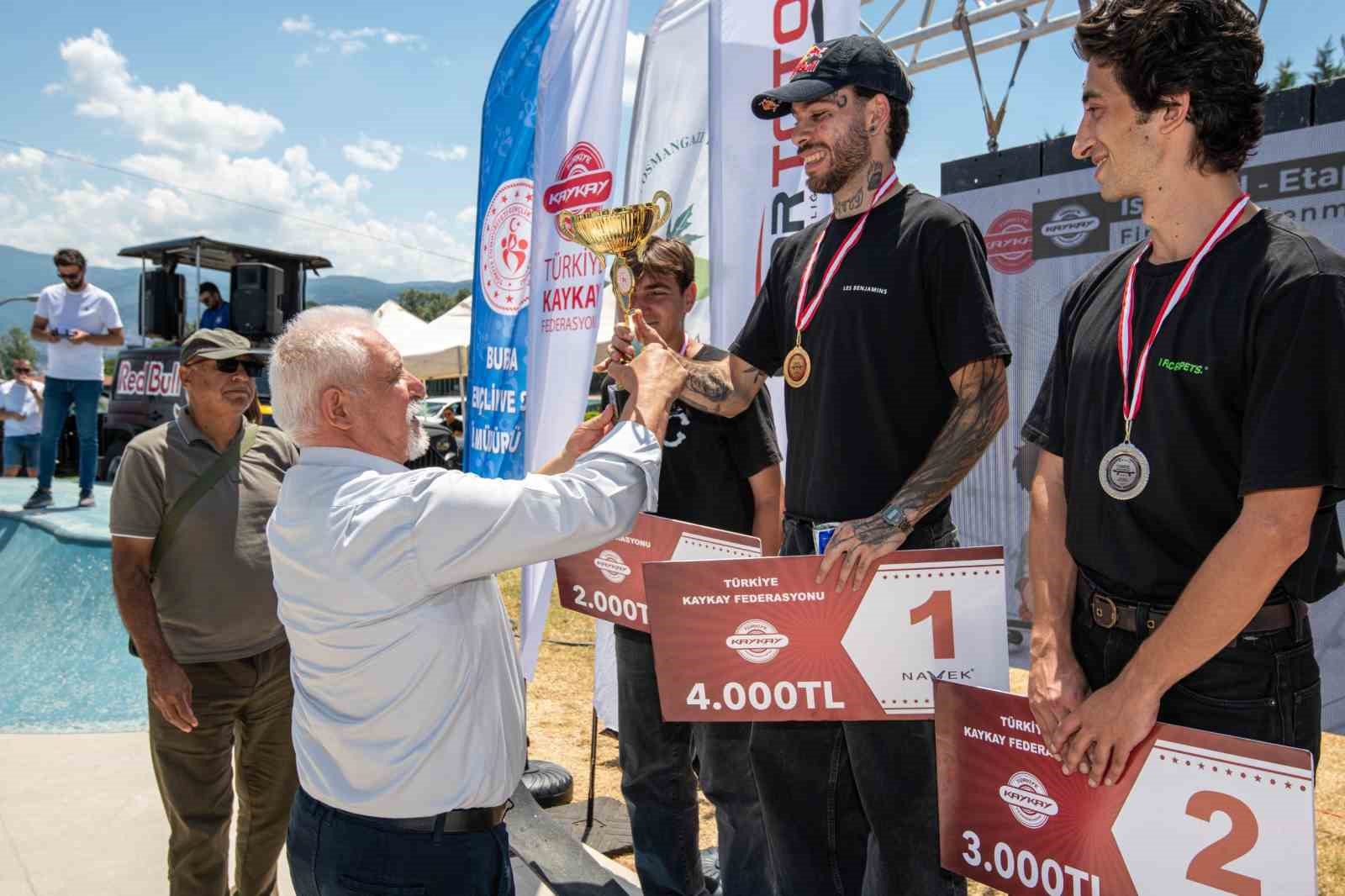 turkiyenin en iyi kaykaycilari osmangazide nefes kesti 4 W1FJTS6U