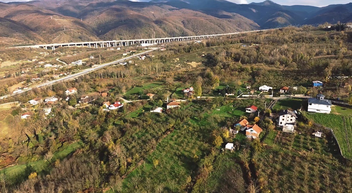 turkiyenin en onemli gecis guzergahi ayni karede 3 bnuW7YDz