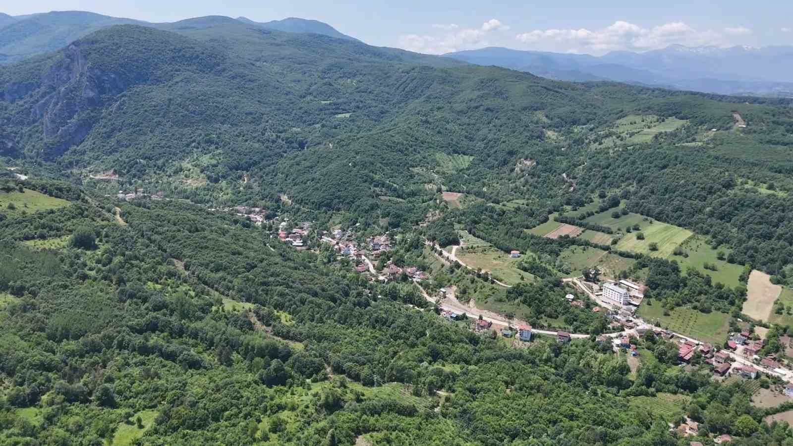 turkiyenin en uzun mahallelerinden biri inegolde 4 5rgAPJO3
