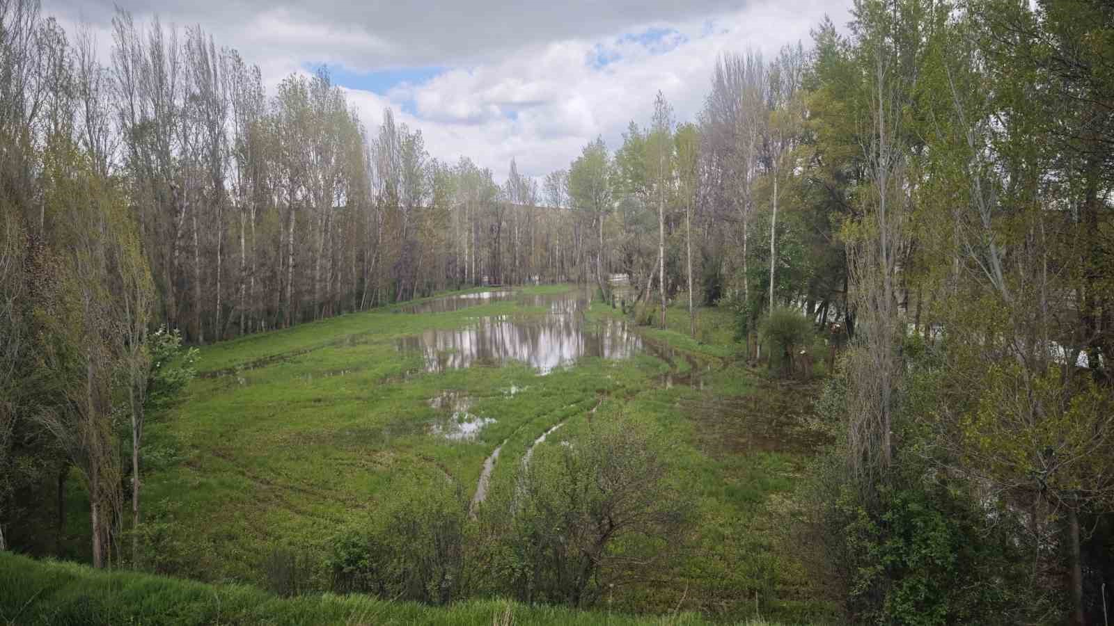 turkiyenin en uzun nehri kizilirmaki besleyen yildiz irmagi costu 5 BqXyDIw5