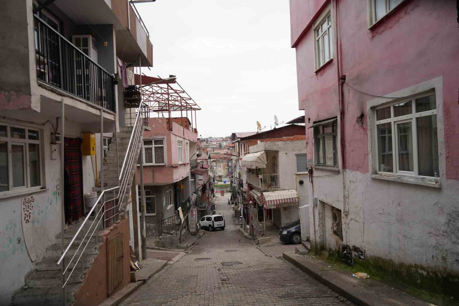 turkiyenin ilahi sesi celal karaturenin hayat hikayesi 7 gsXu4k8n