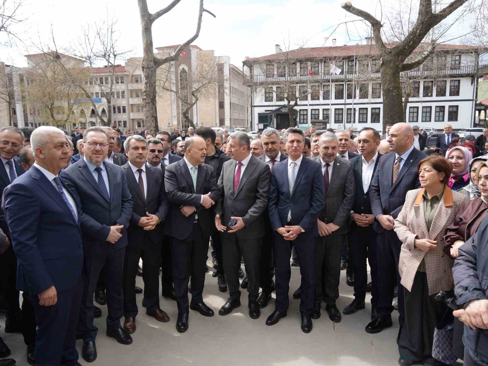 turkiyenin ilk ekolojik marketi acildi 3 zNRET1a4