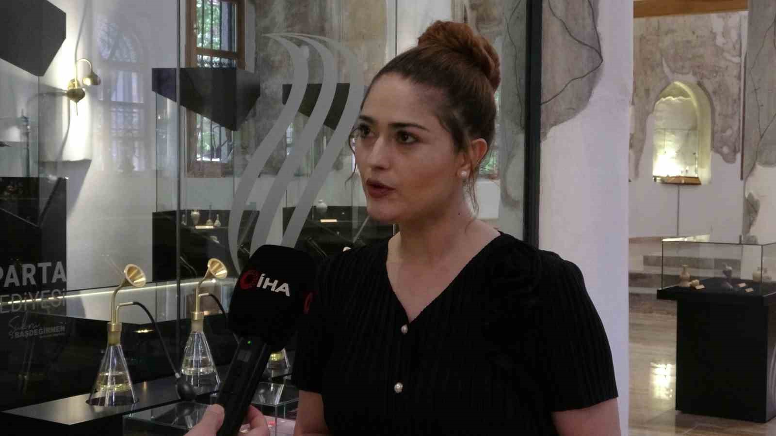 turkiyenin ilk koku muzesi ispartada 4 bin 500 yillik parfum formulu sergileniyor 3