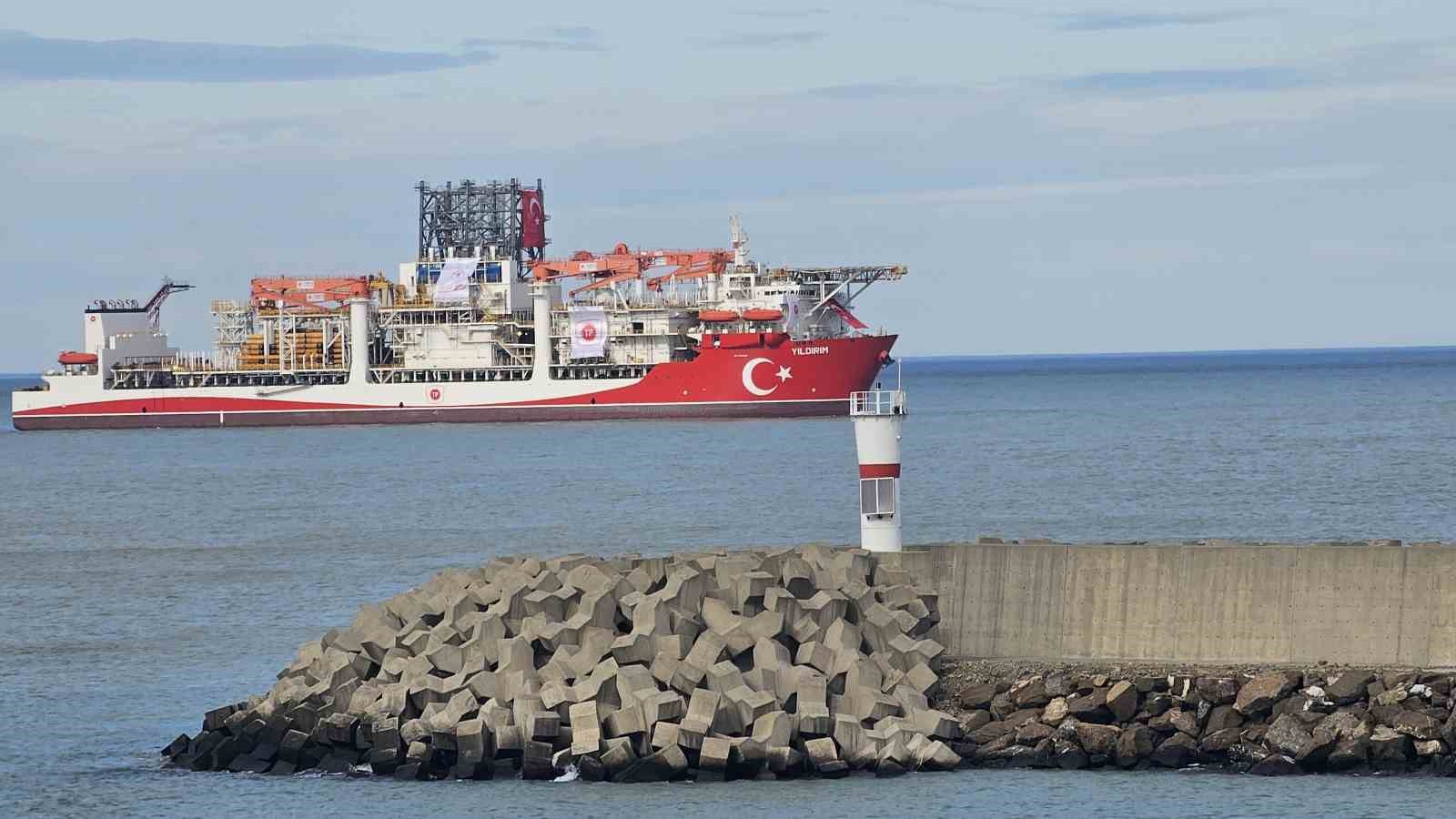 turkiyenin mavi vatandaki yeni gucu yildirim karadenize ulasti 2 Zpul5zsj