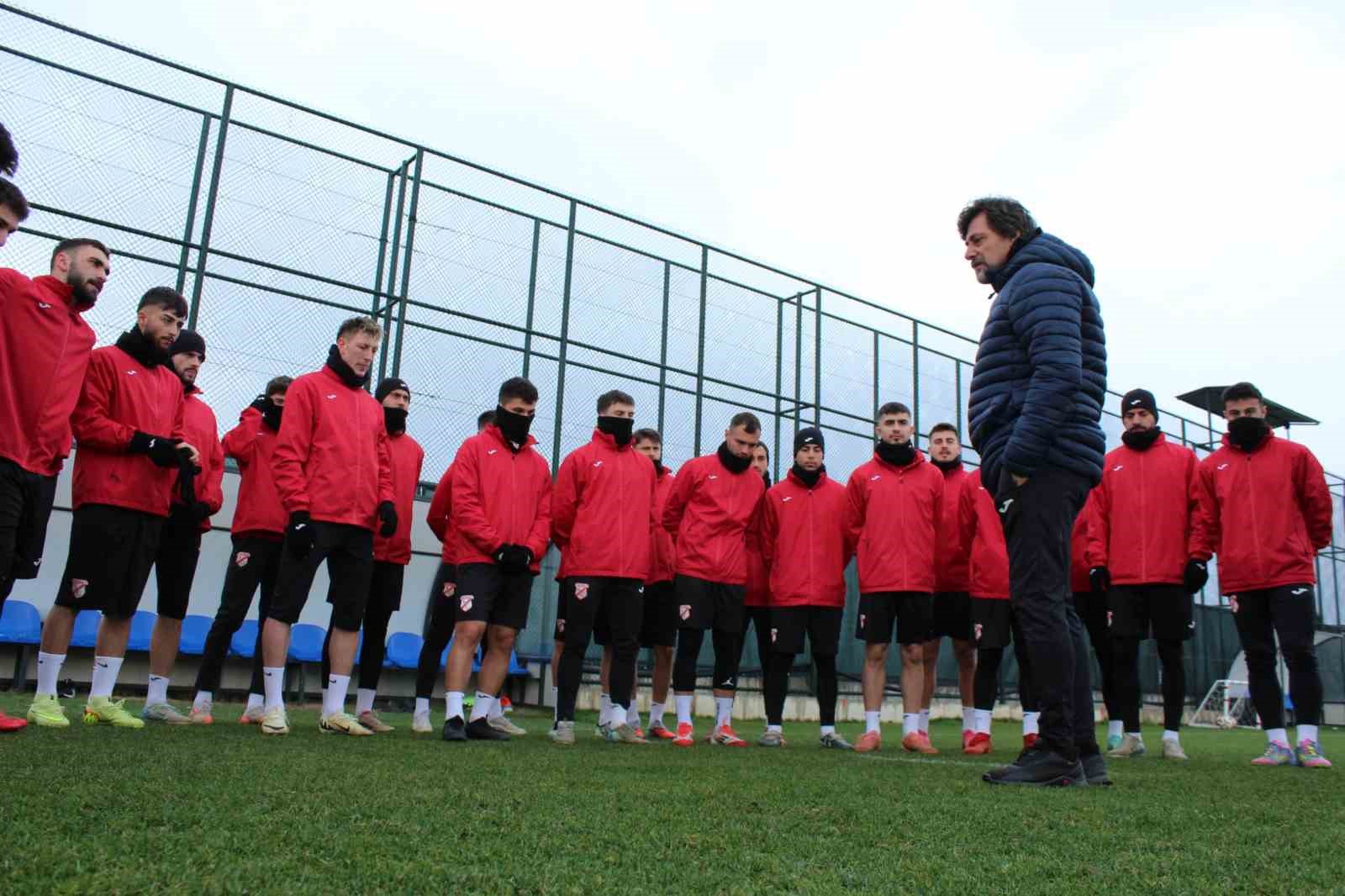 Türkiye’nin namağlup iki takımından biri Sebat Gençlikspor 4 turkiyenin namaglup iki takimindan biri sebat genclikspor 0 3NWAhJ1v
