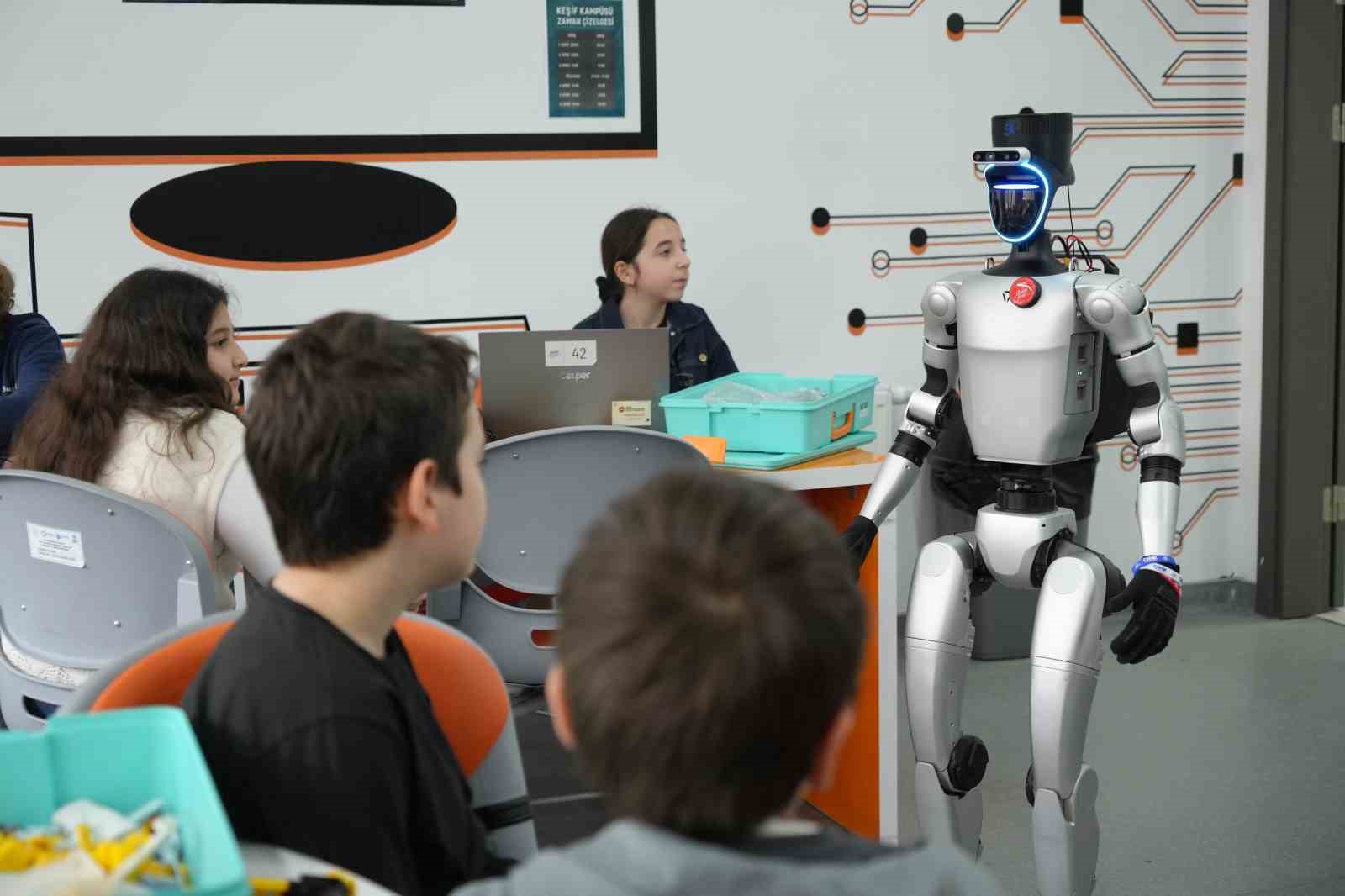 turkiyenin nufusa kaydedilen ilk robotu simdi de ise basladi 2 vKsRgdVM