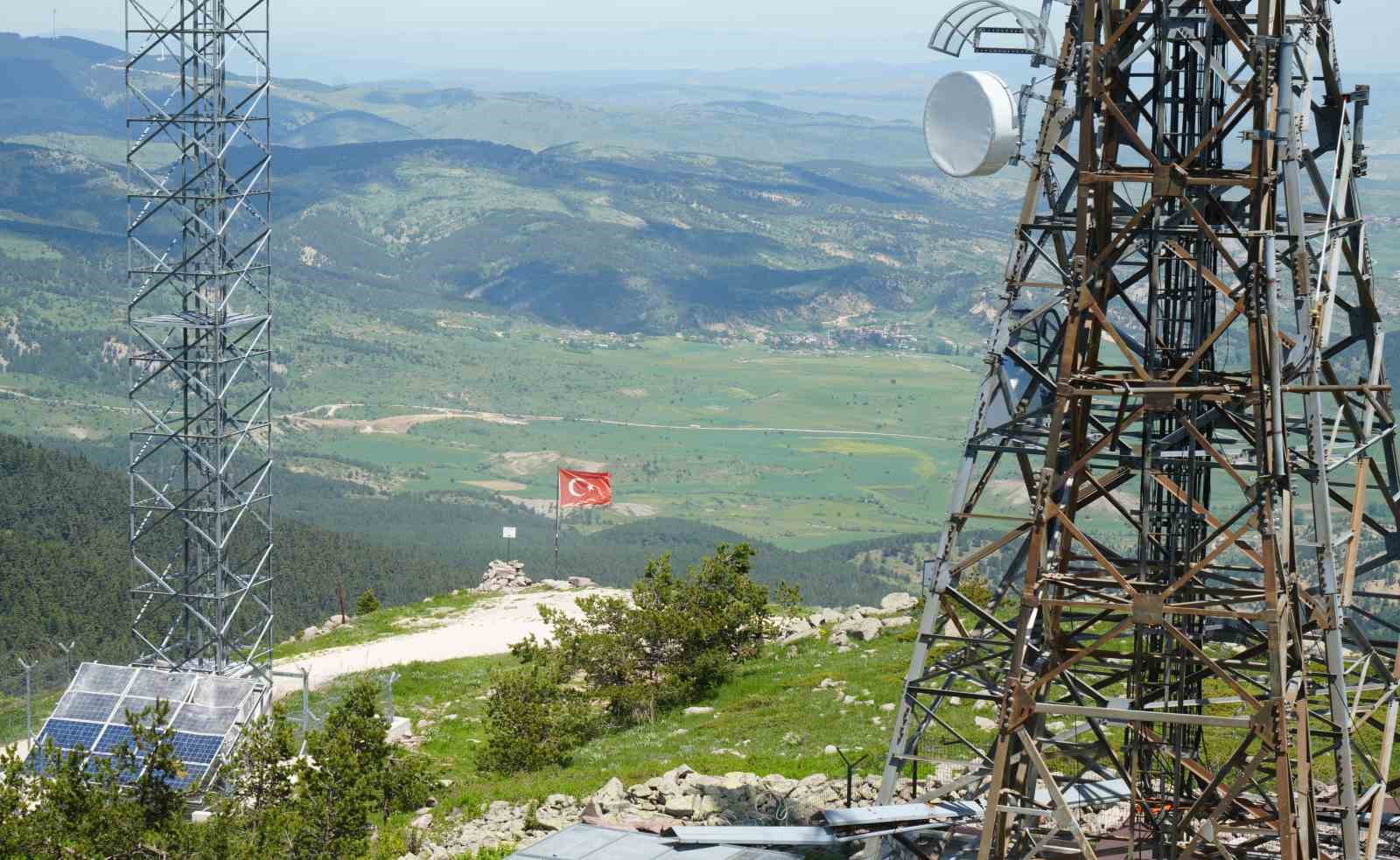 Türkiye’nin orman nöbeti başladı: 2020 rakımdaki kulede 7/24 nöbet tutuluyor 13 turkiyenin orman nobeti basladi 2020 rakimdaki kulede 724 nobet tutuluyor 9 ufFyIY5w