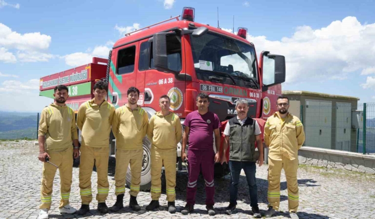 turkiyenin-orman-nobeti-basladi-2020-rakimdaki-kulede-724-nobet-tutuluyor-pTBCC5WI.jpg