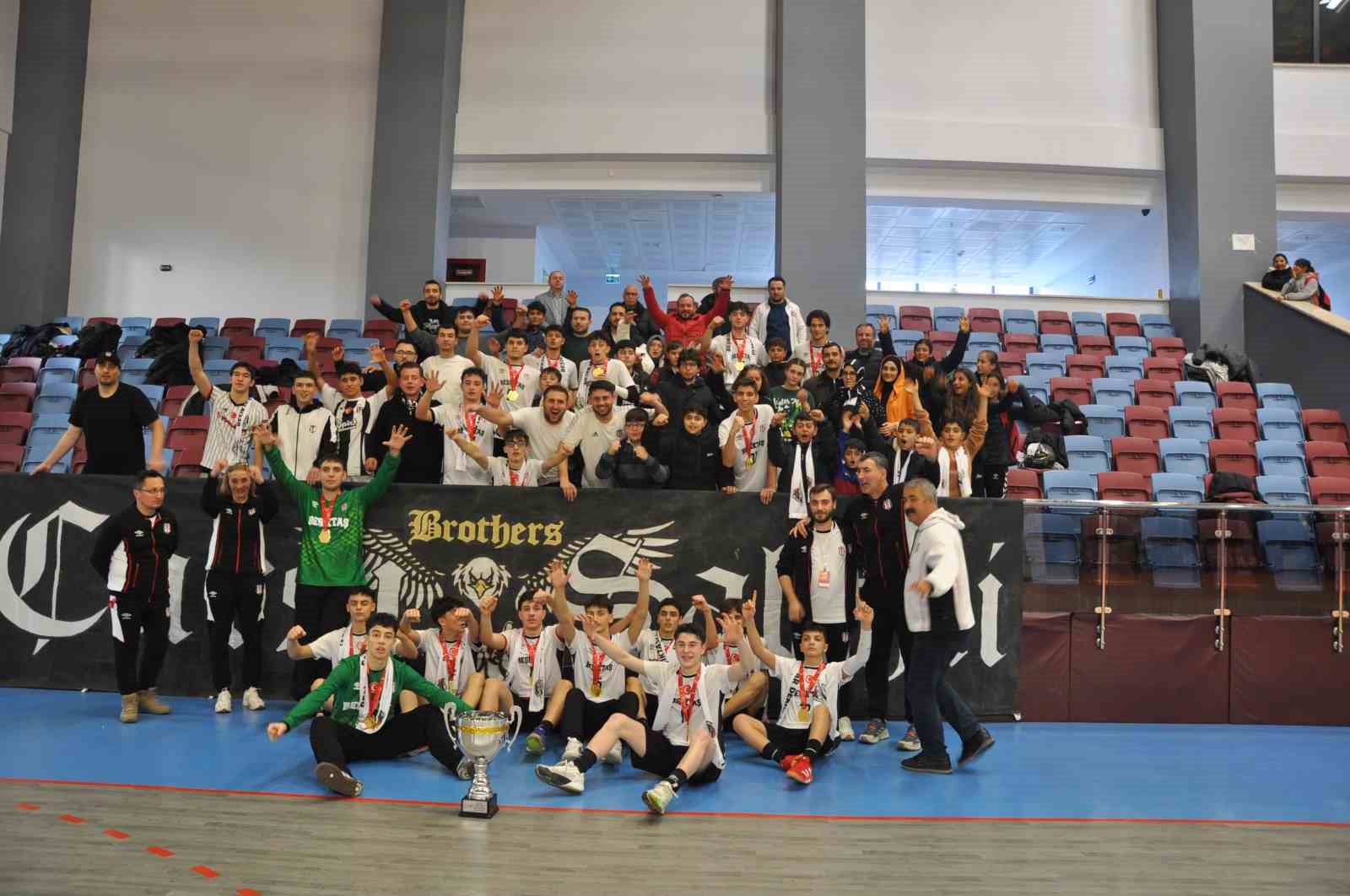 turkiyenin yildizlari salihlide parladi hentbolda sampiyon besiktas 11 waeD9i4f