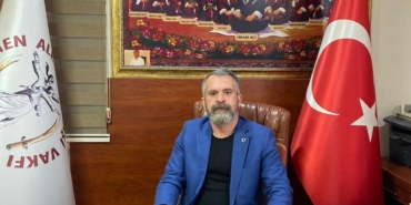 turkmen-alevi-bektasi-vakfi-genel-baskani-ozdemirden-bayraga-saygisizliga-tepki-Z7xNQyYr.jpg