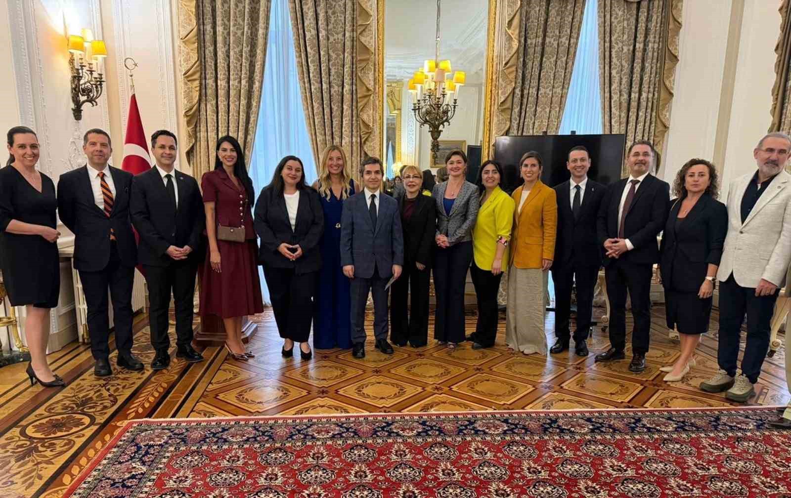 turkonfed ve turkiye is bankasindan londrada girisimcilik diplomasisi 0 4UNViqmf