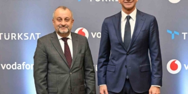 turksat-ve-vodafonedan-fiber-altyapida-stratejik-is-birligi-YtYN1pPz.jpg