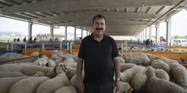 turkyed-genel-baskani-celik-vatandaslarimiz-vekalet-verdigi-kurumun-kurban-kesimini-islami-usullere-uygun-gerceklestirdiginden-vqbjCePn.jpg