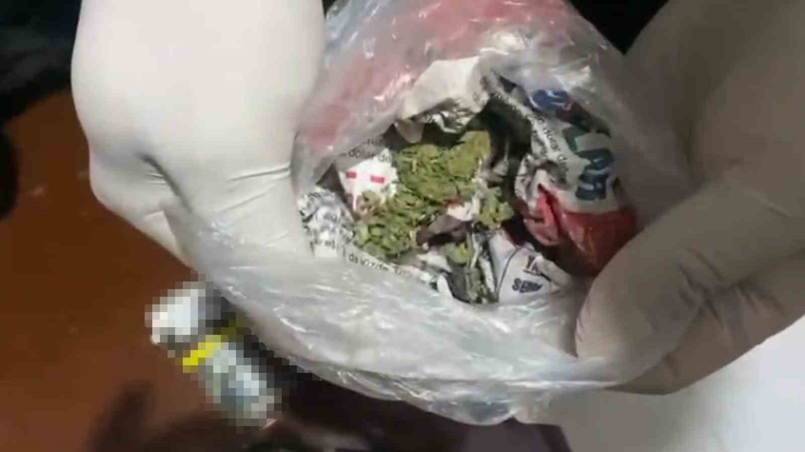 Turşu bidonunda uyuşturucu ticaretine 5 gözaltı 6 tursu bidonunda uyusturucu ticaretine 5 gozalti 2 BDHRQ9Z3