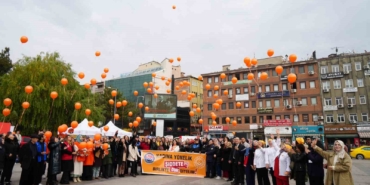 turuncu-balonlarla-siddete-karsi-kadinlardan-ortak-durus-W9hALE3f.jpg