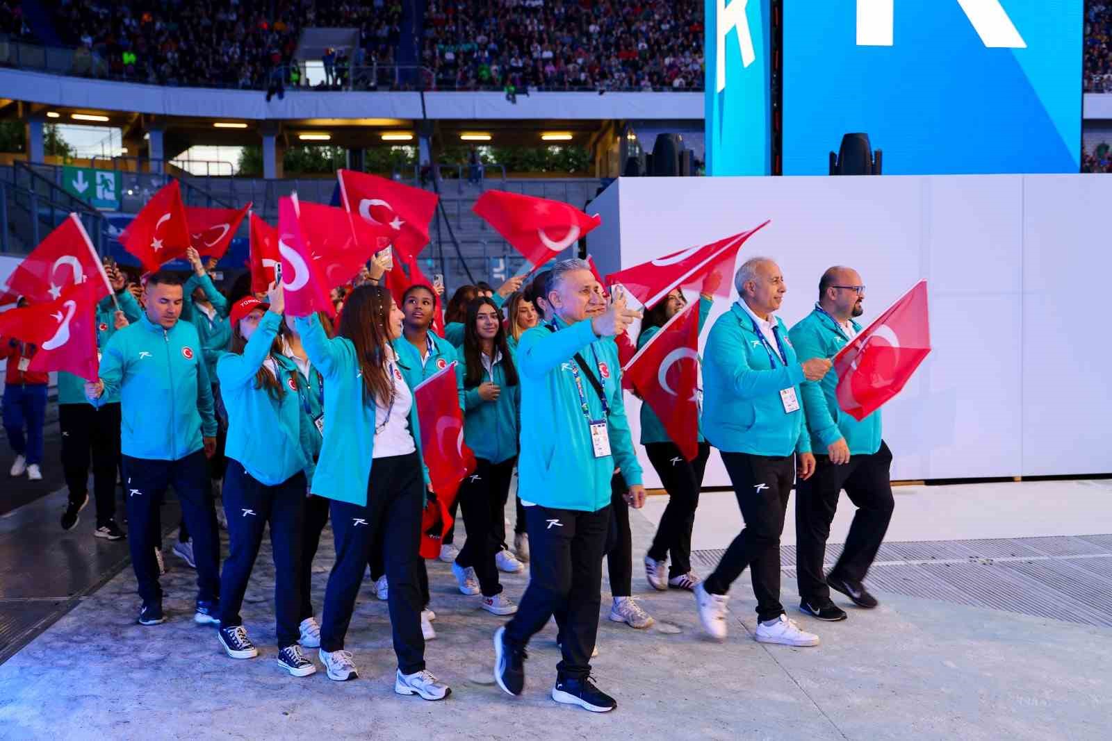 TÜSF Başkanı Türkmen: "2025, Üniversite sporlarında iş birliği ve uluslararası vizyonun güçlendiği bir yıl oldu" 6 tusf baskani turkmen 2025 universite sporlarinda is birligi ve uluslararasi vizyonun guclendigi bir yil PBl3tjwg