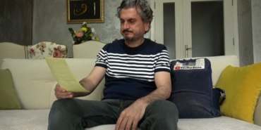 tuttugu-devasa-balikla-sevinc-yasayan-ogretmenin-mutlulugu-yazilan-cezayla-yarida-kaldi-NGGtTmFg.jpg