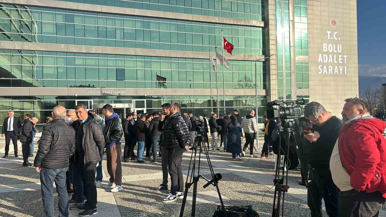 tutuklama talebiyle mahkemeye sevk edilen tanju ozcanin savciliktaki ifadesi ortaya cikti 3 XlriQkjb