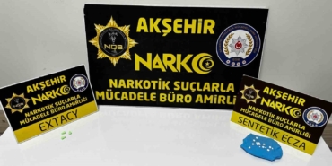 tutuklu-oglunu-ziyarete-gitti-uzerinden-18-uyusturucu-hap-cikti-BVwSGqv4.jpg