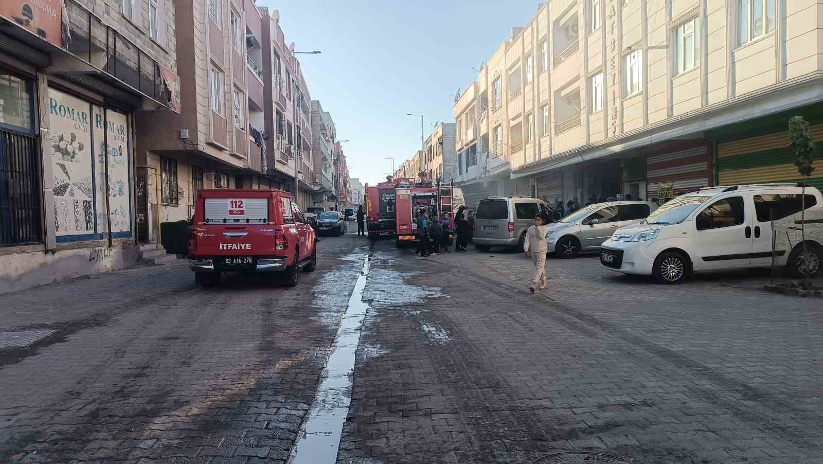 Tutuşan talaş iş yerini yaktı 4 tutusan talas is yerini yakti 0 sC8FFk64