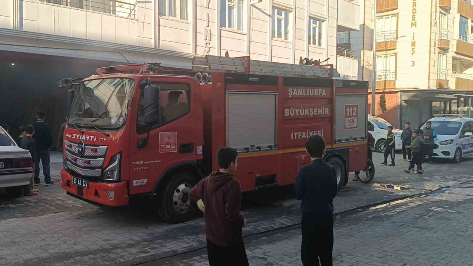 Tutuşan talaş iş yerini yaktı 6 tutusan talas is yerini yakti 2 vlje97Bs