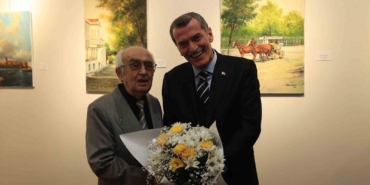 tuval-uzerine-istanbul-sergisi-zeytinburnu-kultur-sanat-merkezinde-CCuCJcUm.jpg