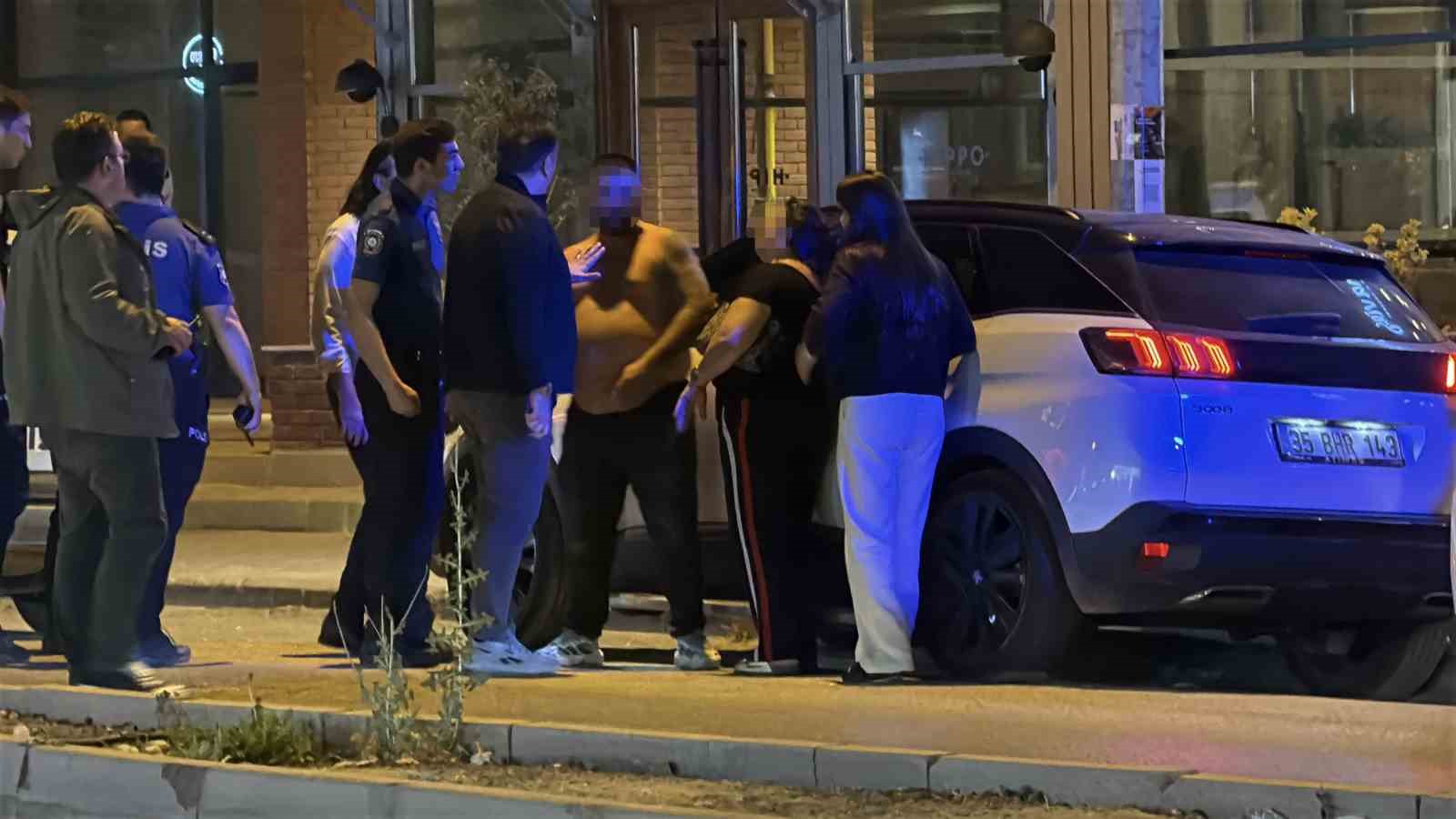Tuvalet sırası yüzünden kavga eden şahıs ortalığı birbirine kattı 5 tuvalet sirasi yuzunden kavga eden sahis ortaligi birbirine katti 1 5G3muJLJ