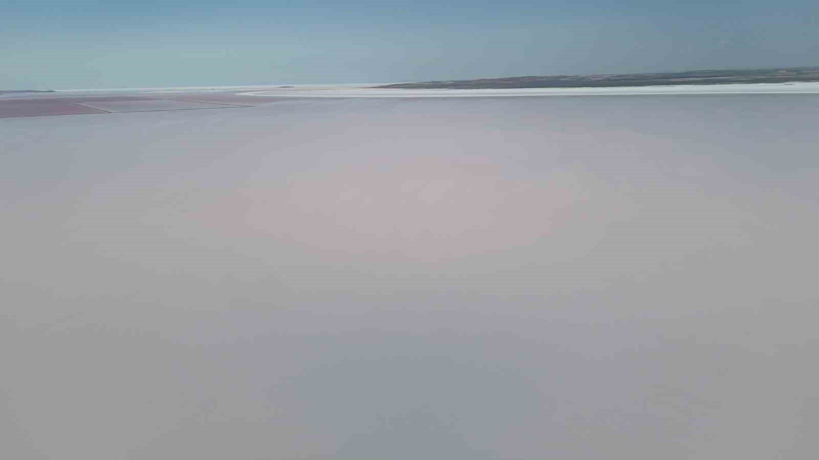 tuz golu pembe renge burundu turistler bolgeye akin etti 3 532wXi8z