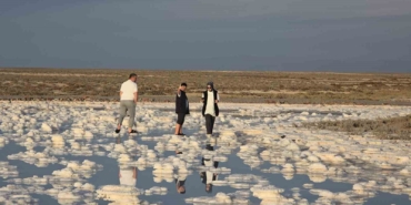 tuz-golunde-sular-cekildi-pamukkale-travertenlerini-andirdi-Nwb2p3W1.jpg
