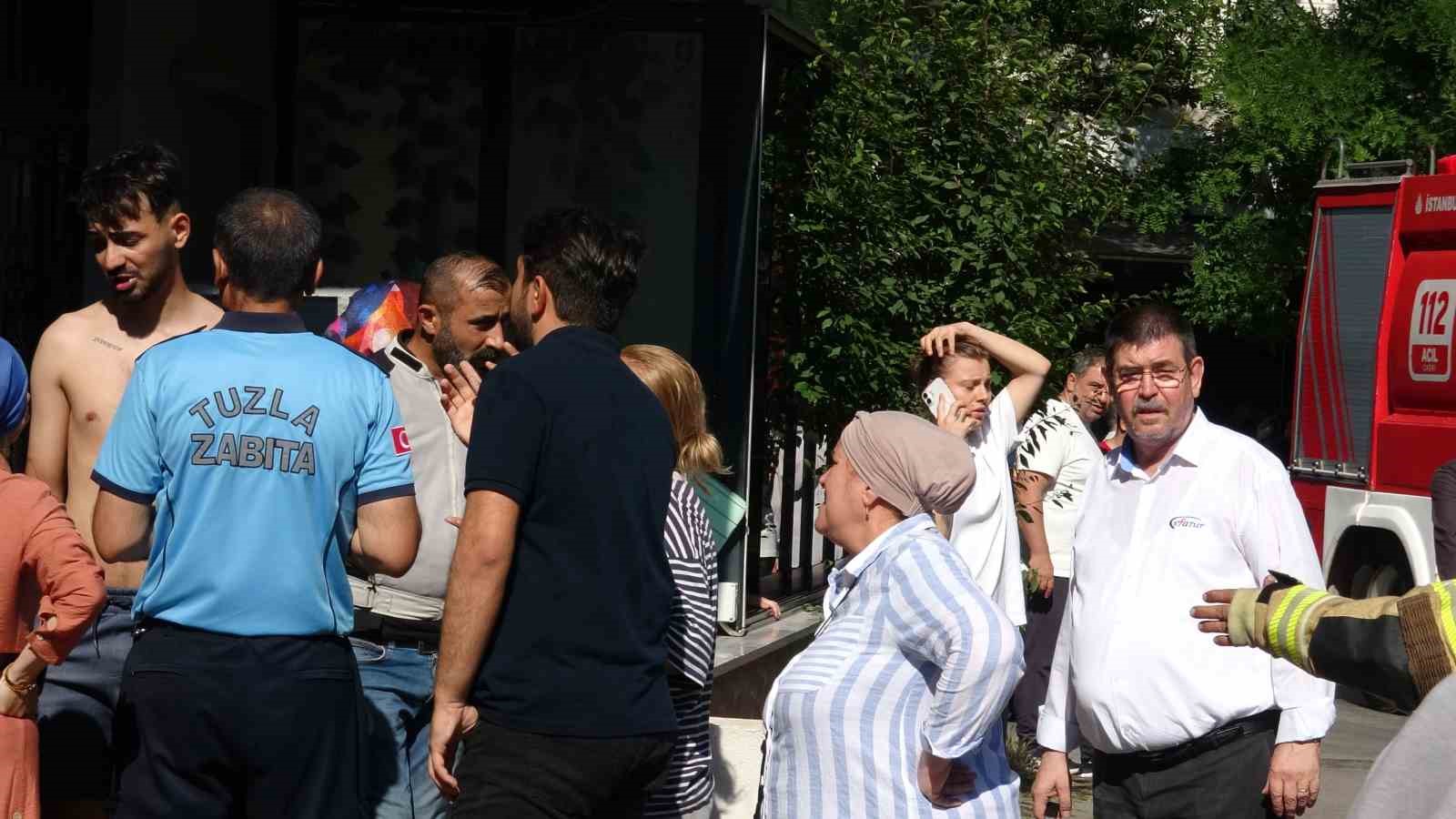 tuzlada korkutan cati yangini 0