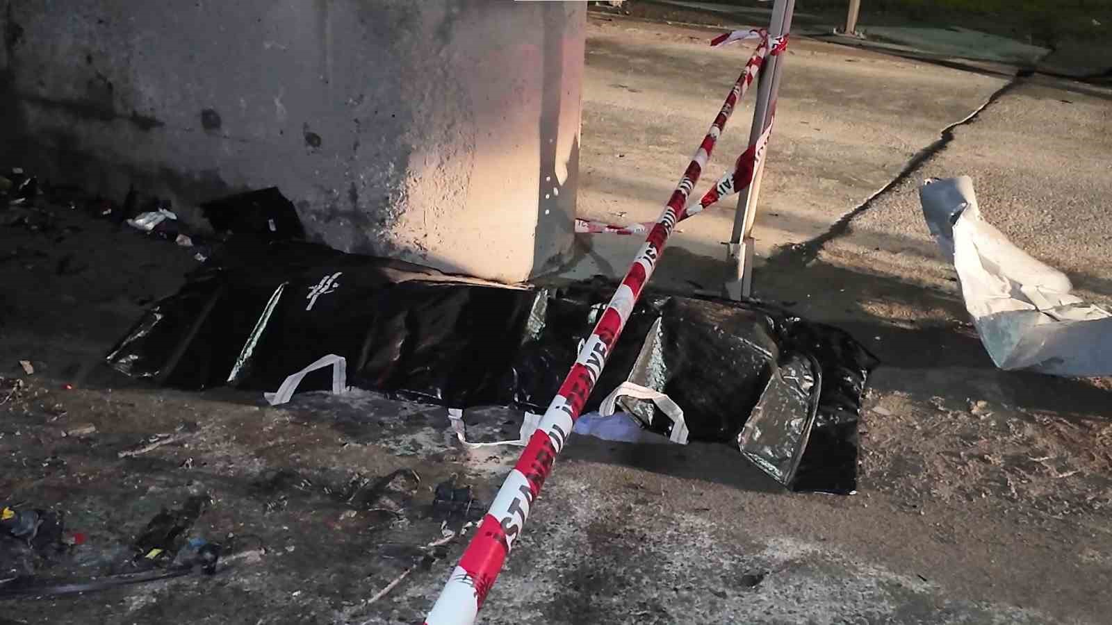 tuzlada otomobil giselere saplandi surucu hayatini kaybetti 2 8N5Scjya