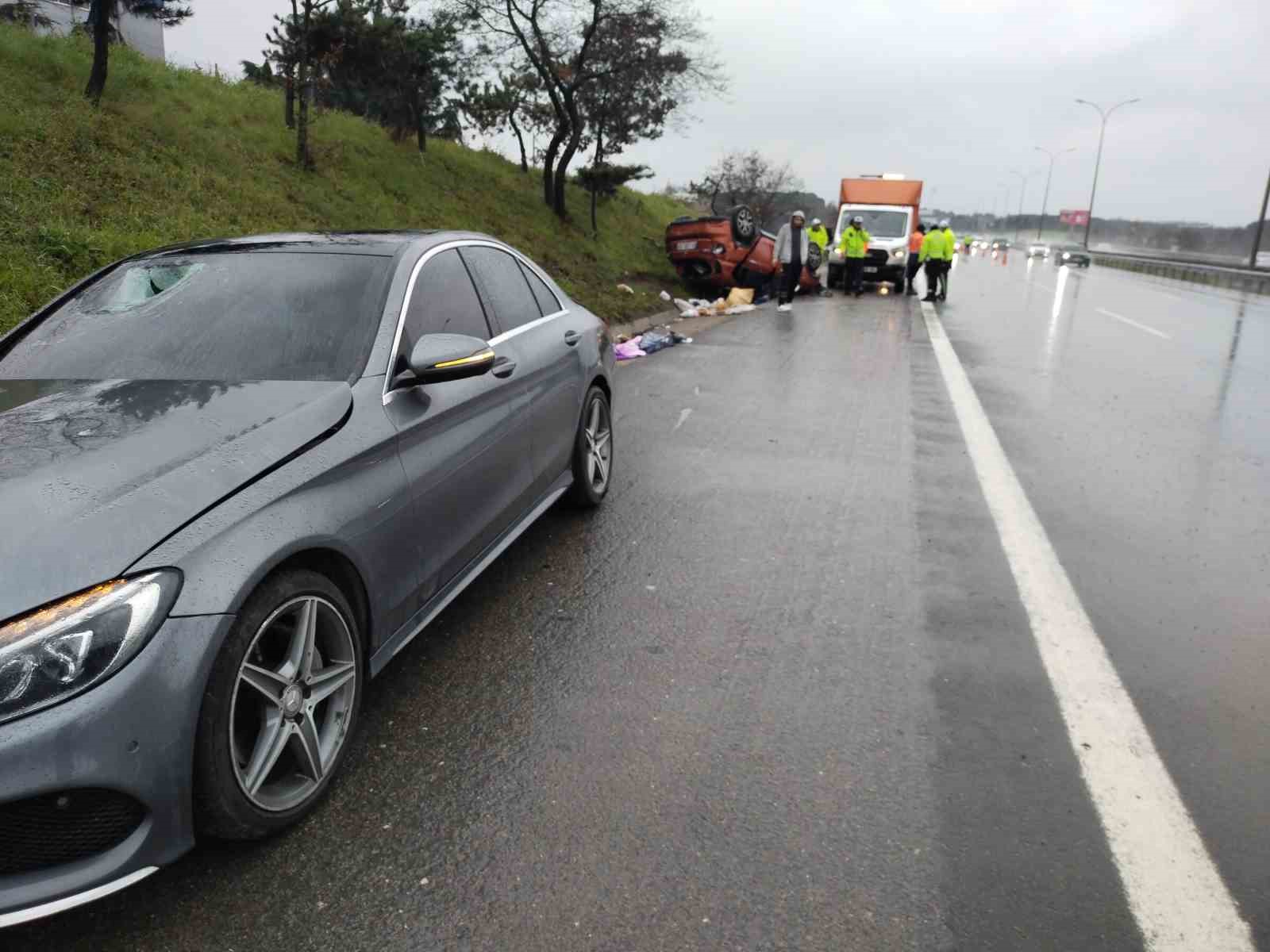 Tuzla’da takla atan otomobile başka bir araç çarptı: 2’si çocuk 7 kişi yaralandı 5 tuzlada takla atan otomobile baska bir arac carpti 2si cocuk 7 kisi yaralandi 1 Z8G65v1c