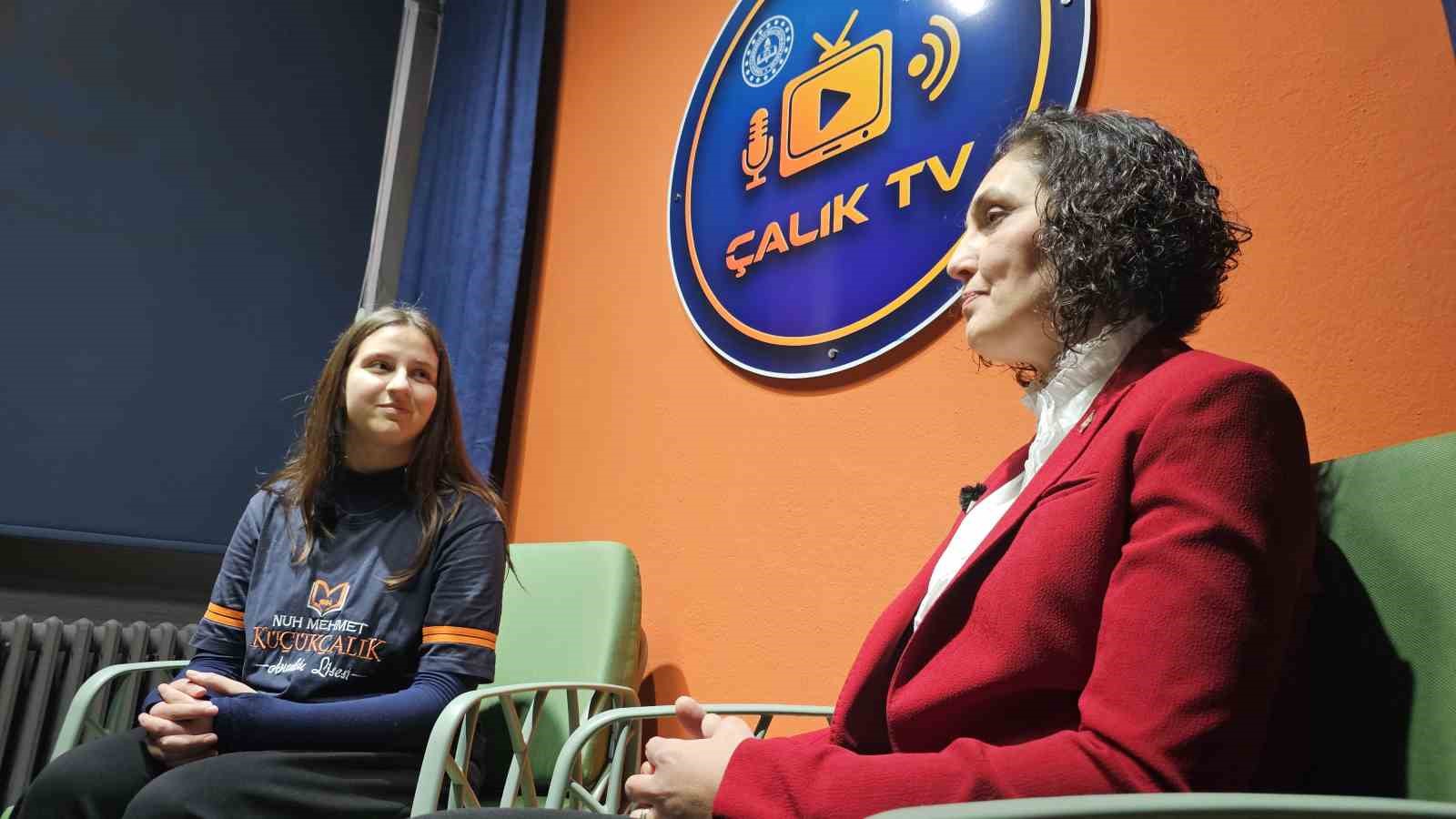 tv kanali degil okul 1 FNDzsjyC