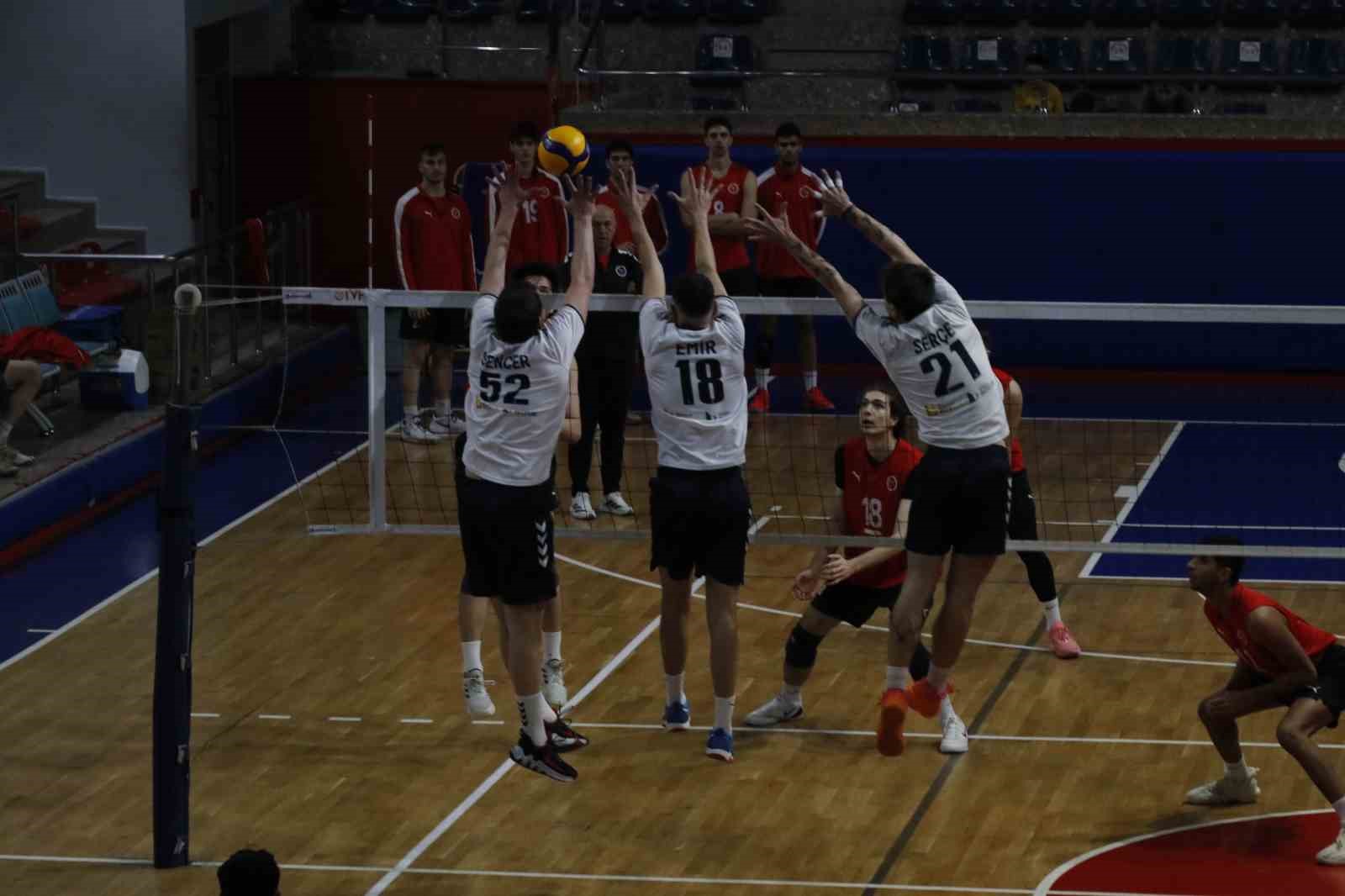 TVF Erkekler 1. Ligi: Düzce Belediyesi Spor Akademisi: 3 - TVF Spor Lisesi : 2 6 tvf erkekler 1 ligi duzce belediyesi spor akademisi 3 tvf spor lisesi 2EmET1fl