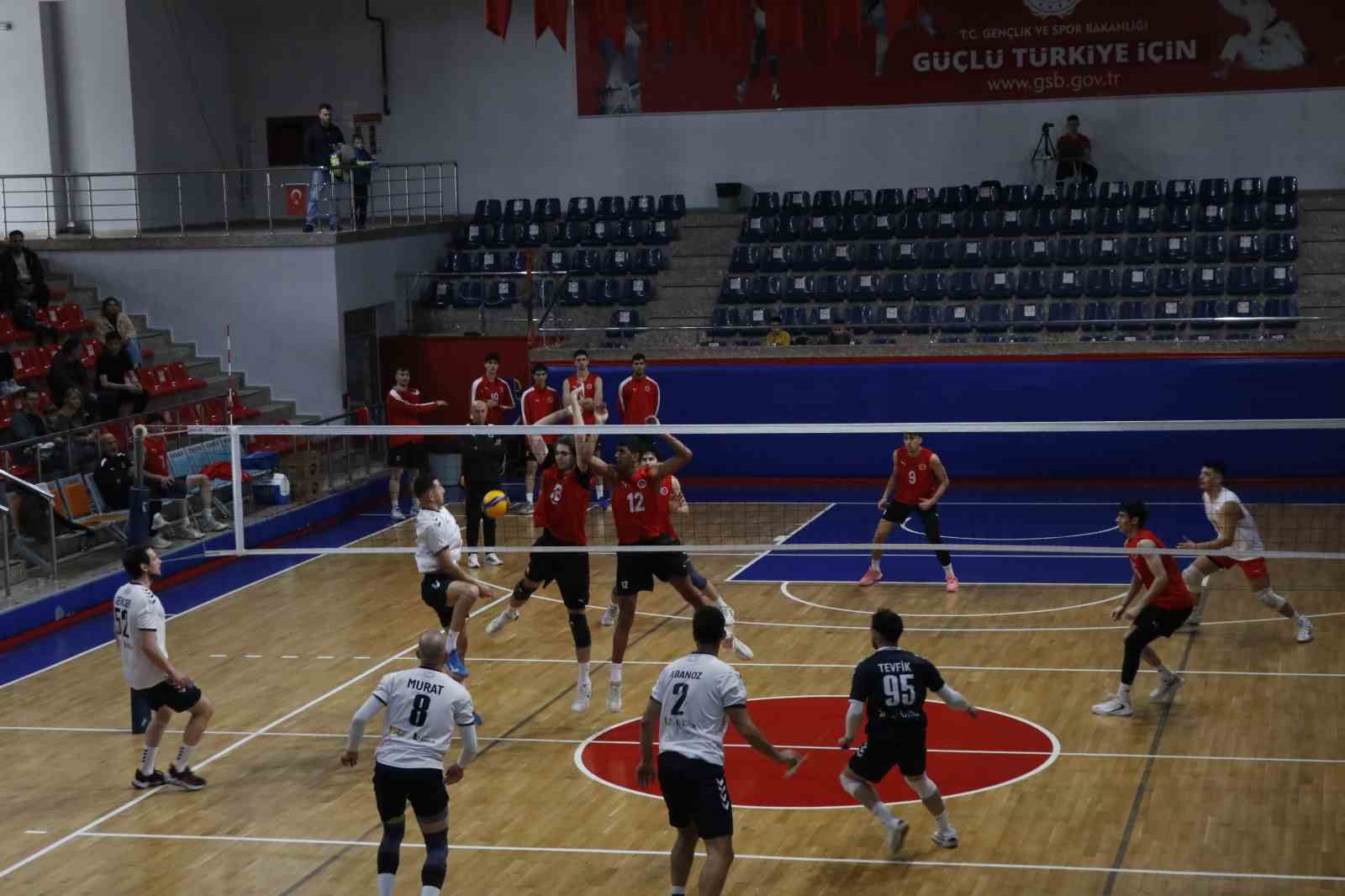 TVF Erkekler 1. Ligi: Düzce Belediyesi Spor Akademisi: 3 - TVF Spor Lisesi : 2 7 tvf erkekler 1 ligi duzce belediyesi spor akademisi 3 tvf spor lisesi DF76SH9R
