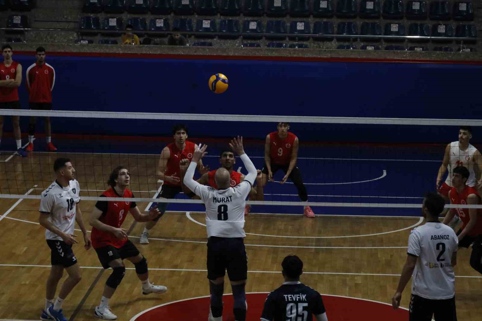 TVF Erkekler 1. Ligi: Düzce Belediyesi Spor Akademisi: 3 - TVF Spor Lisesi : 2 5 tvf erkekler 1 ligi duzce belediyesi spor akademisi 3 tvf spor lisesi Ewn1j3K3